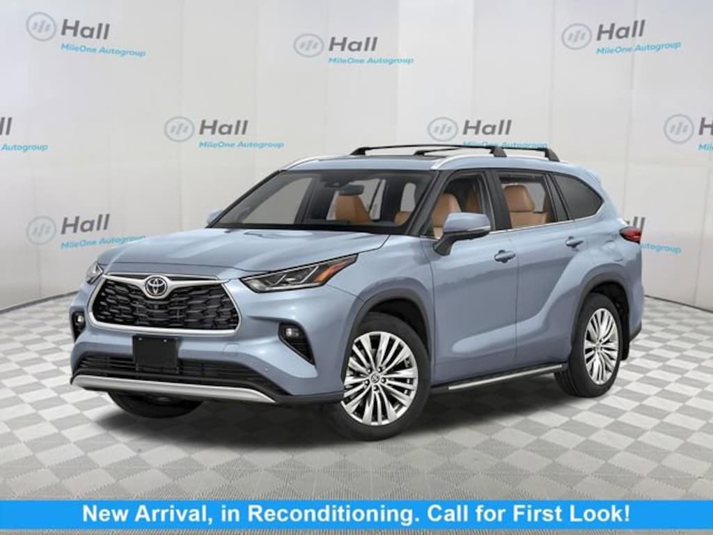 Used 2024 Toyota Highlander Platinum SUV