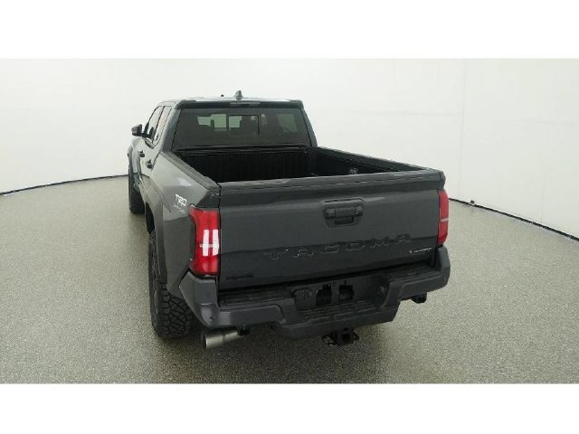 2026 Toyota Tacoma TRD Off Road - Photo 6