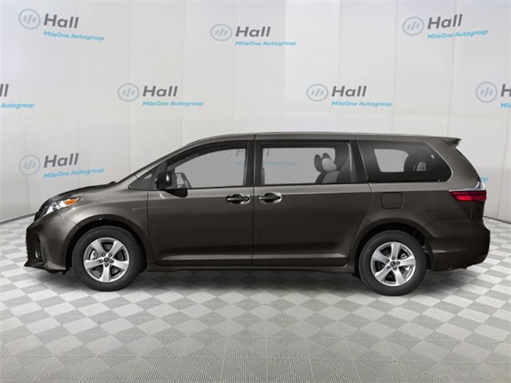 Used 2020 Toyota Sienna LE Van