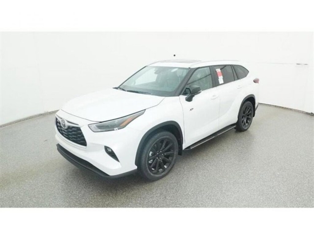 New 2026 Toyota Highlander XLE SUV