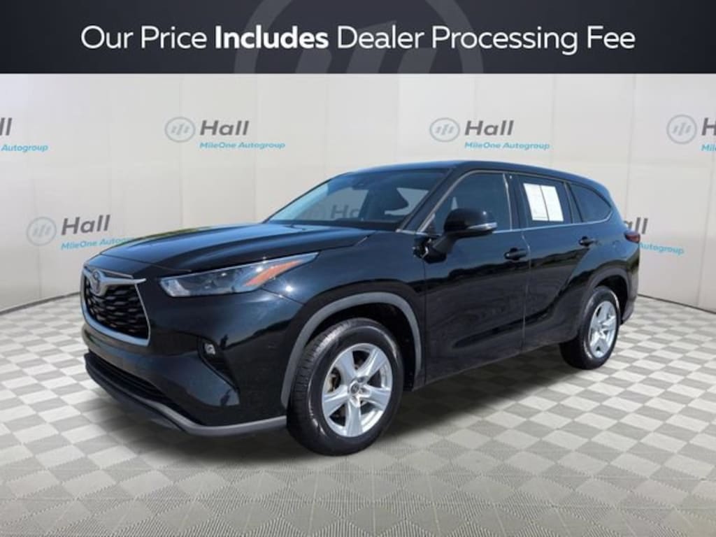 Used 2022 Toyota Highlander Hybrid LE SUV
