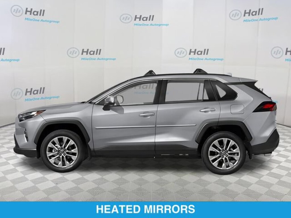 Used 2025 Toyota RAV4 XLE SUV