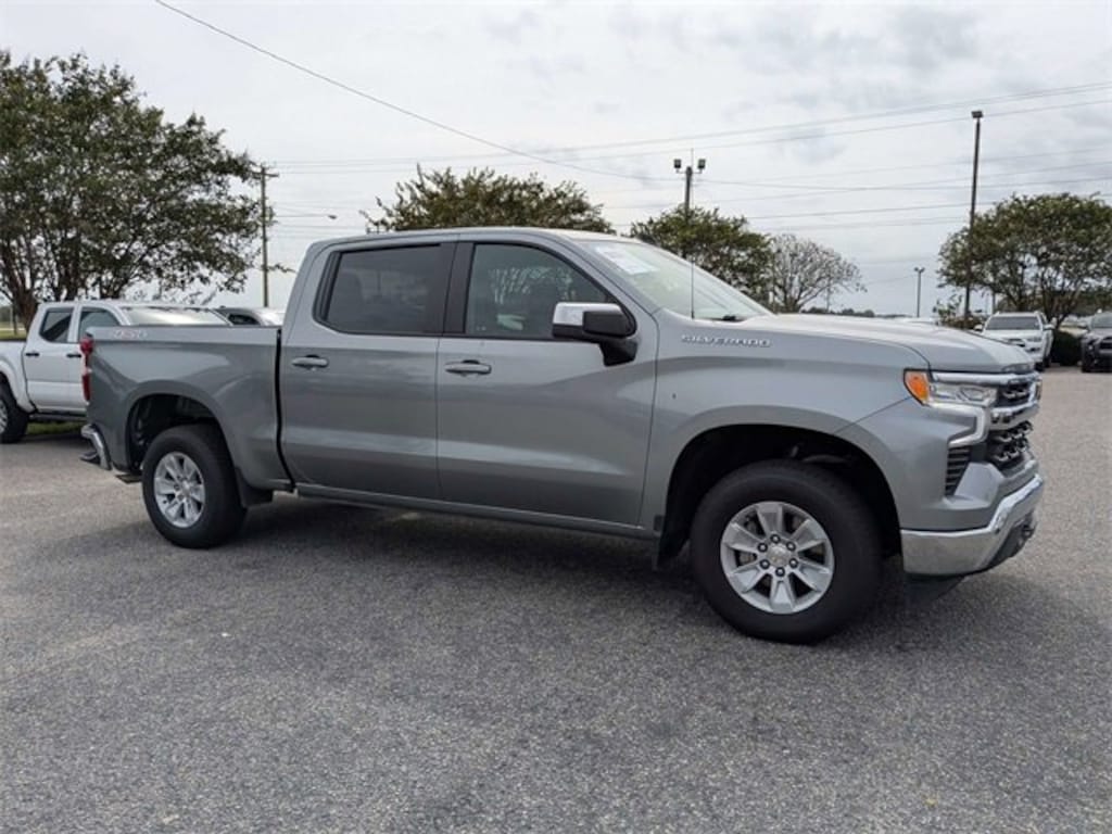Used 2025 Chevrolet Silverado 1500 LT Truck Crew Cab