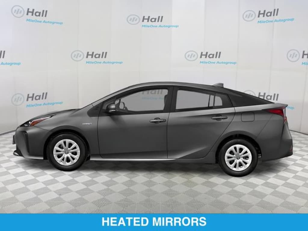 Used 2022 Toyota Prius LE Hatchback