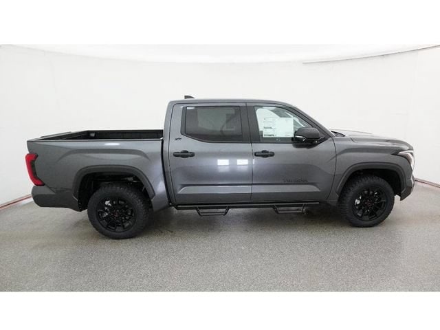 2026 Toyota Tundra SR5 - Photo 11