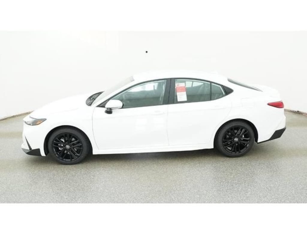 New 2026 Toyota Camry SE Sedan