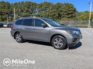 2017 Nissan Pathfinder S SUV