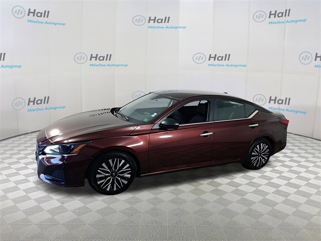 2024 Nissan Altima SV