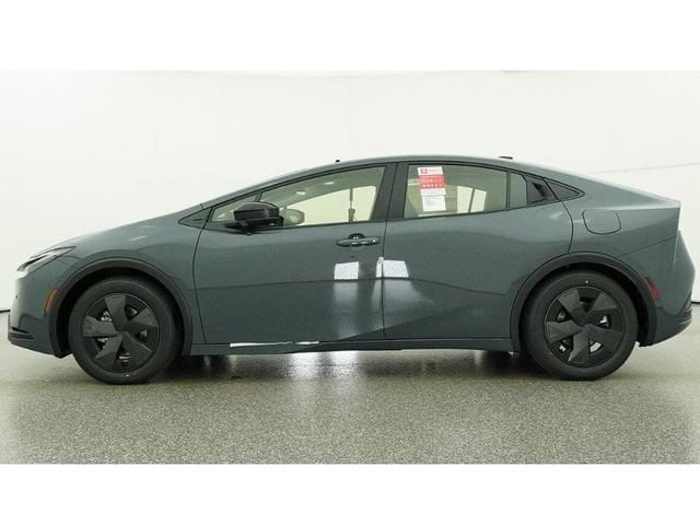 2026 Toyota Prius Plug-in Hybrid SE - Photo 19