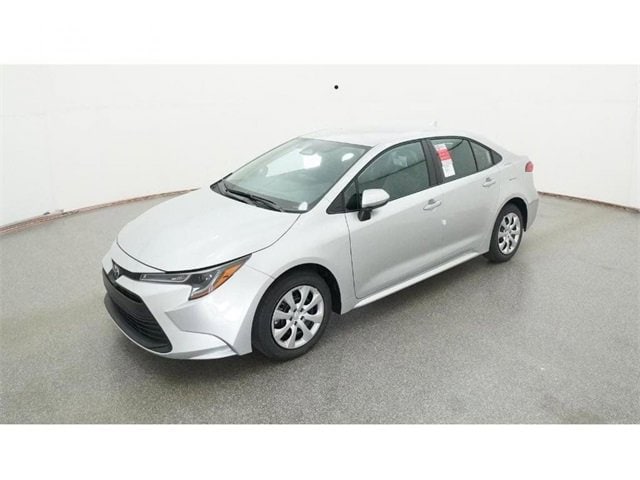 2026 Toyota Corolla LE's photo