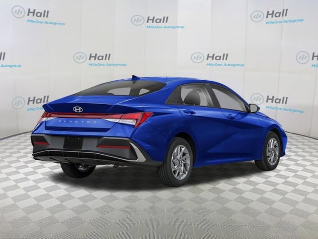 Used 2024 Hyundai Elantra SEL Sedan