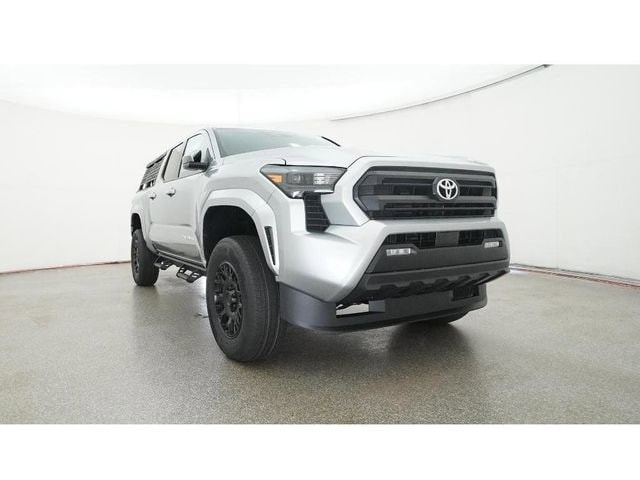 2025 Toyota Tacoma SR5 - Photo 30