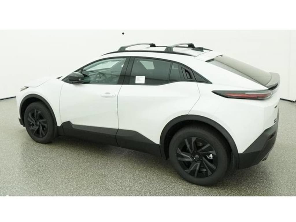 New 2026 Toyota C-HR SE SUV