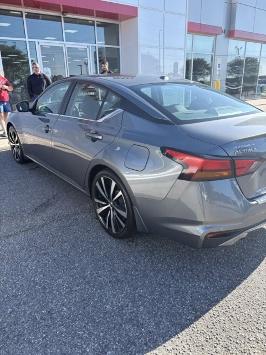 Used 2020 Nissan Altima 2.5 SR Sedan