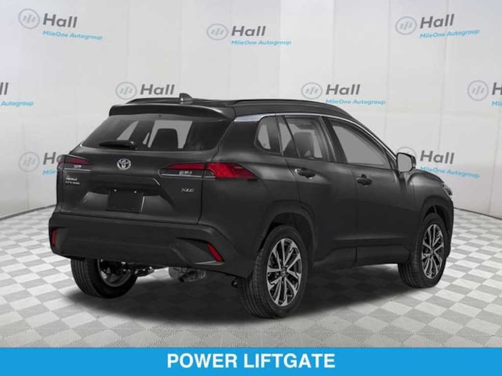 Used 2025 Toyota Corolla Cross XLE SUV