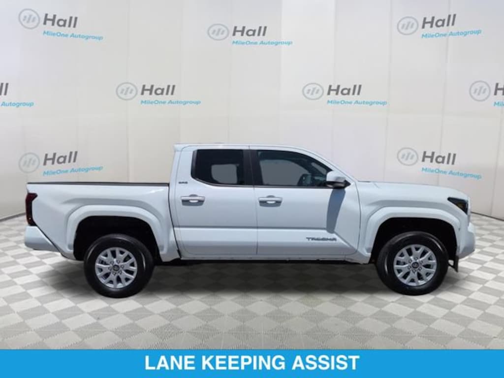 Used 2025 Toyota Tacoma SR5 Truck Double Cab