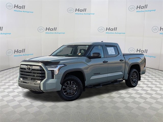 2024 Toyota Tundra SR5's photo