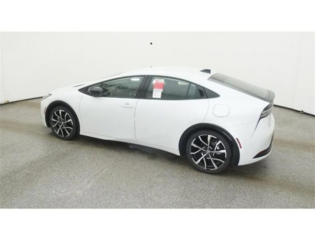 New 2026 Toyota Prius Plug-in Hybrid XSE Hatchback