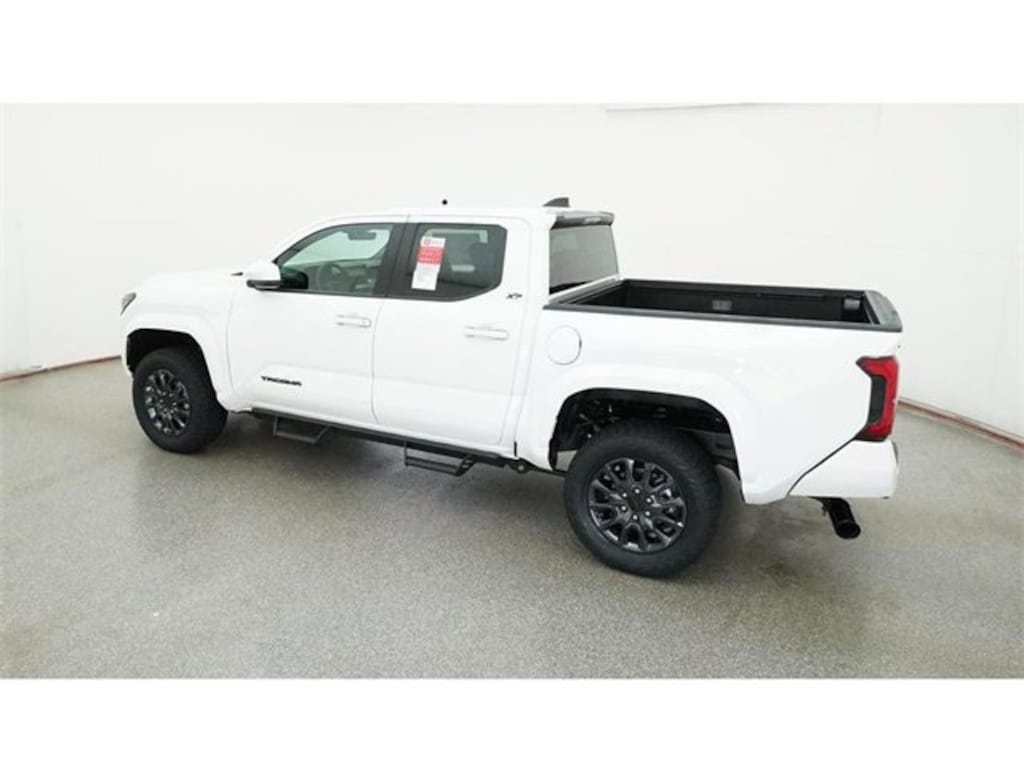 New 2025 Toyota Tacoma SR5 Truck Double Cab