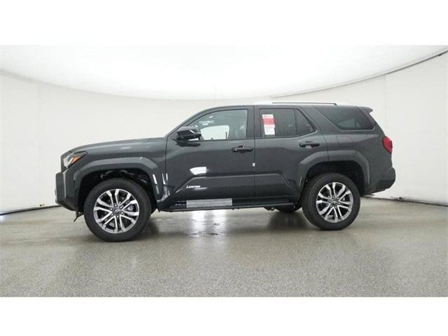 2025 Toyota 4Runner Limited - Photo 19
