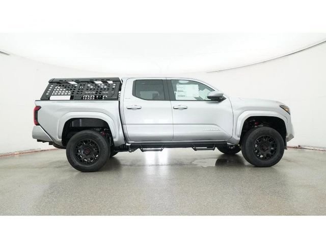 2025 Toyota Tacoma SR5 - Photo 27