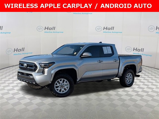 2024 Toyota Tacoma SR5's photo
