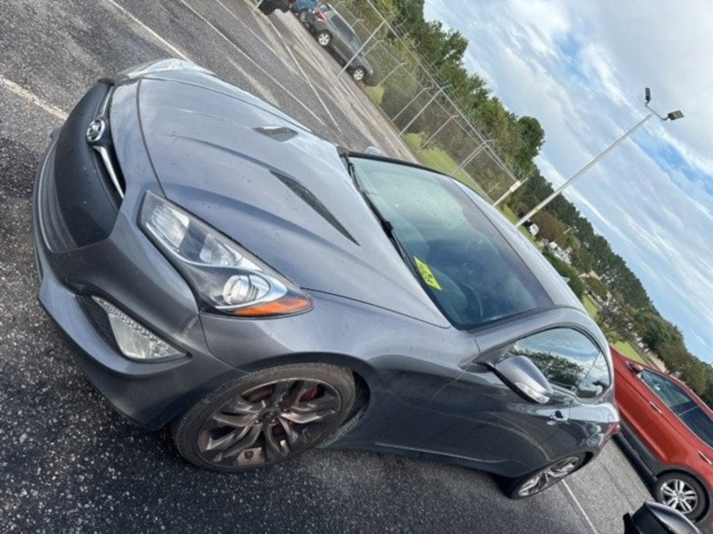Used 2016 Hyundai Genesis Coupe 3.8 R-Spec Coupe
