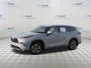 2023 Toyota Highlander Hybrid Bronze Edition SUV