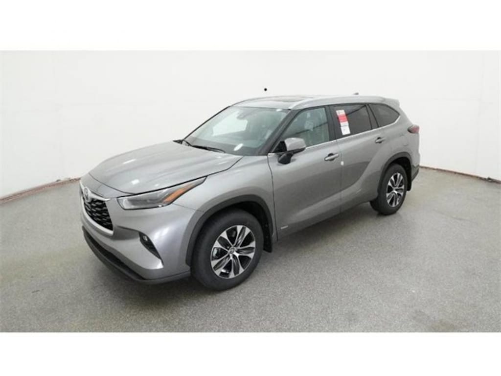 New 2026 Toyota Highlander Hybrid XLE SUV