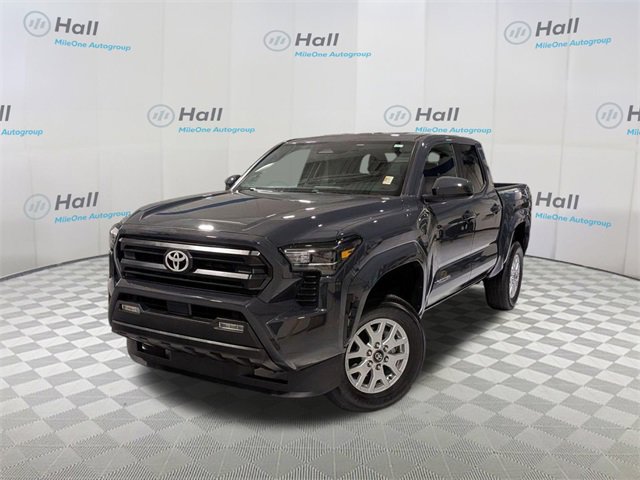 2024 Toyota Tacoma SR5's photo