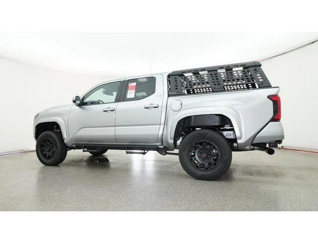 2025 Toyota Tacoma SR5 - Photo 20