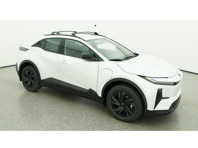 2026 Toyota C-HR SE - Photo 12