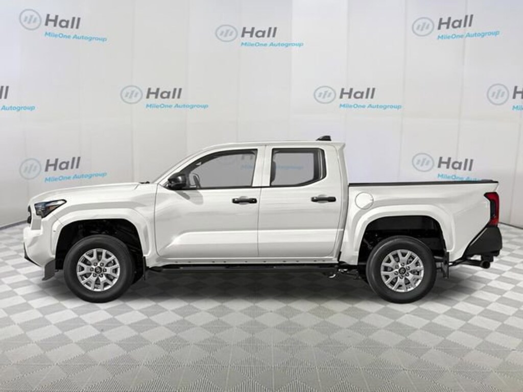 Used 2024 Toyota Tacoma SR Truck Double Cab
