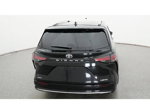 2026 Toyota Sienna Limited - Photo 7