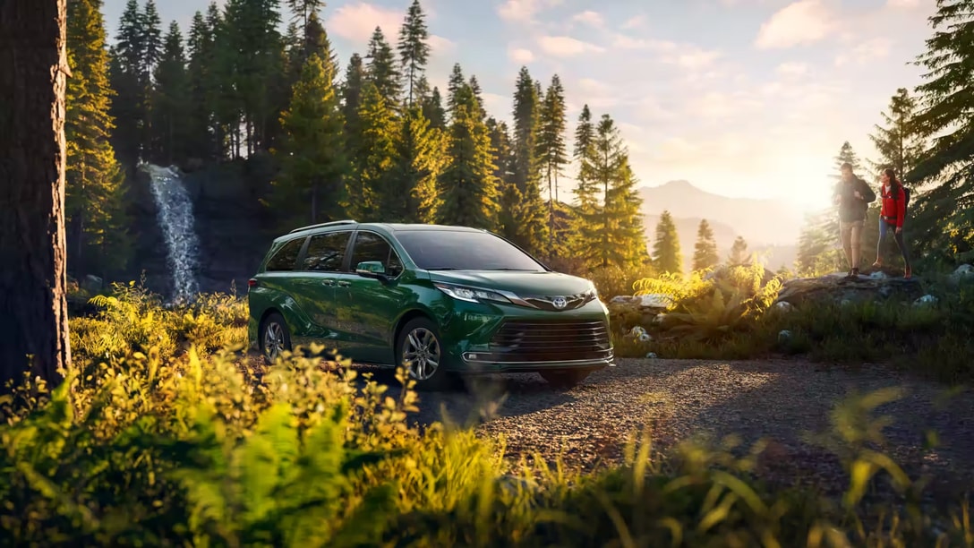 2023%20Toyota%20Sienna%20in%20a%20forest.png