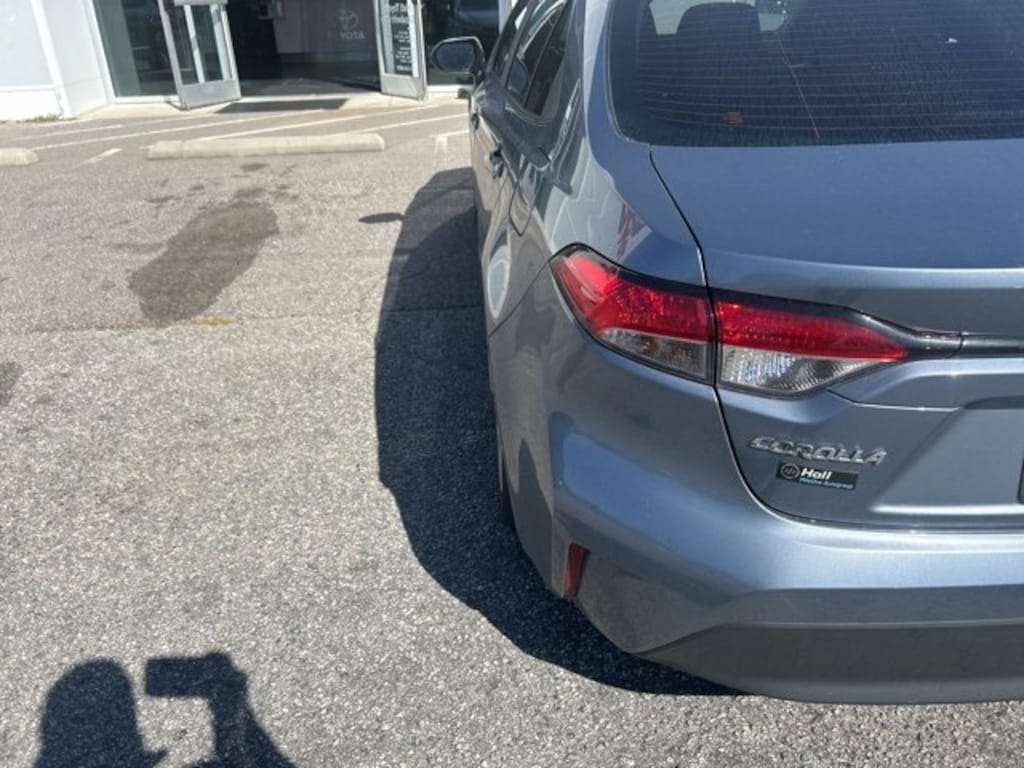 Used 2025 Toyota Corolla LE Sedan