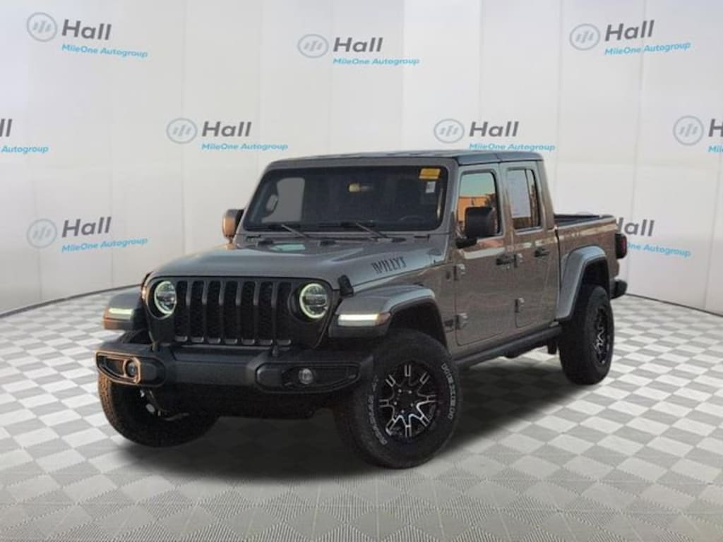 Used 2022 Jeep Gladiator Willys Truck Crew Cab