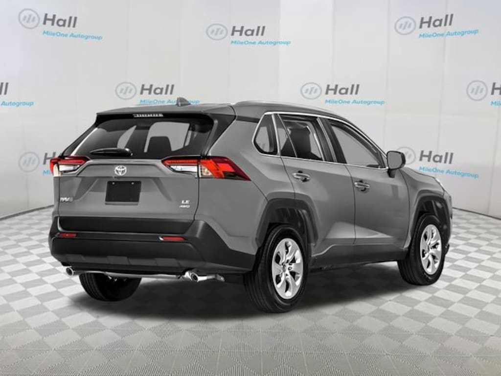 Used 2021 Toyota RAV4 LE SUV
