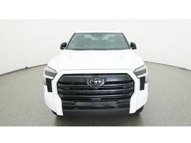 2026 Toyota Tundra Limited - Photo 15