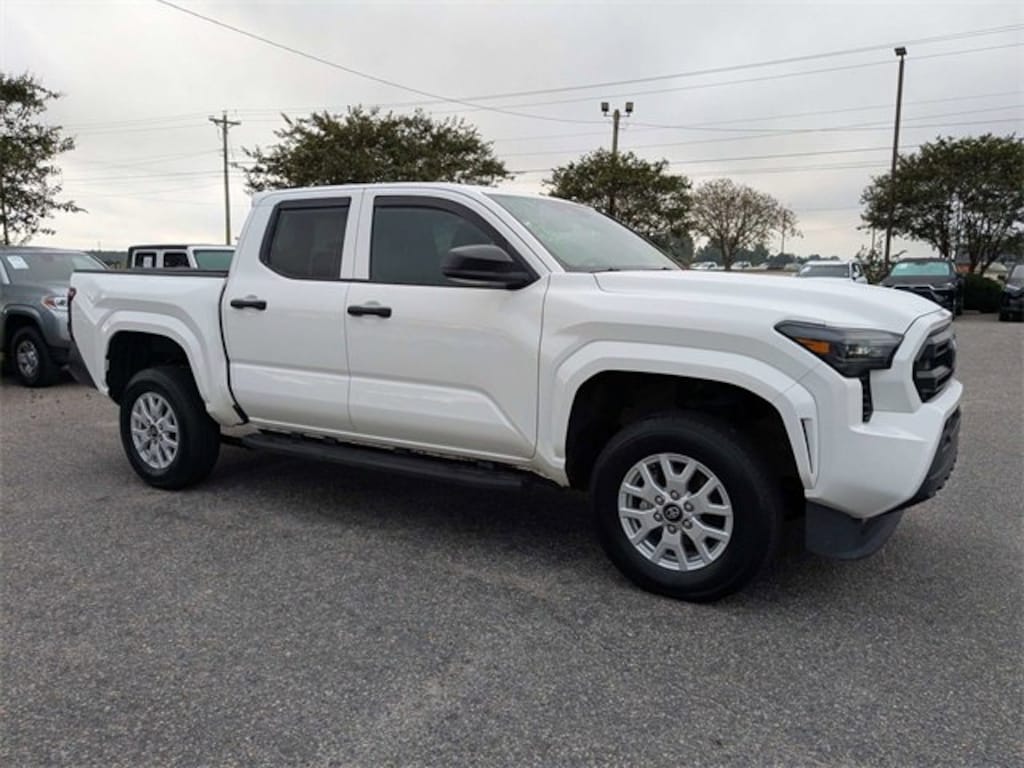 Used 2024 Toyota Tacoma SR Truck Double Cab