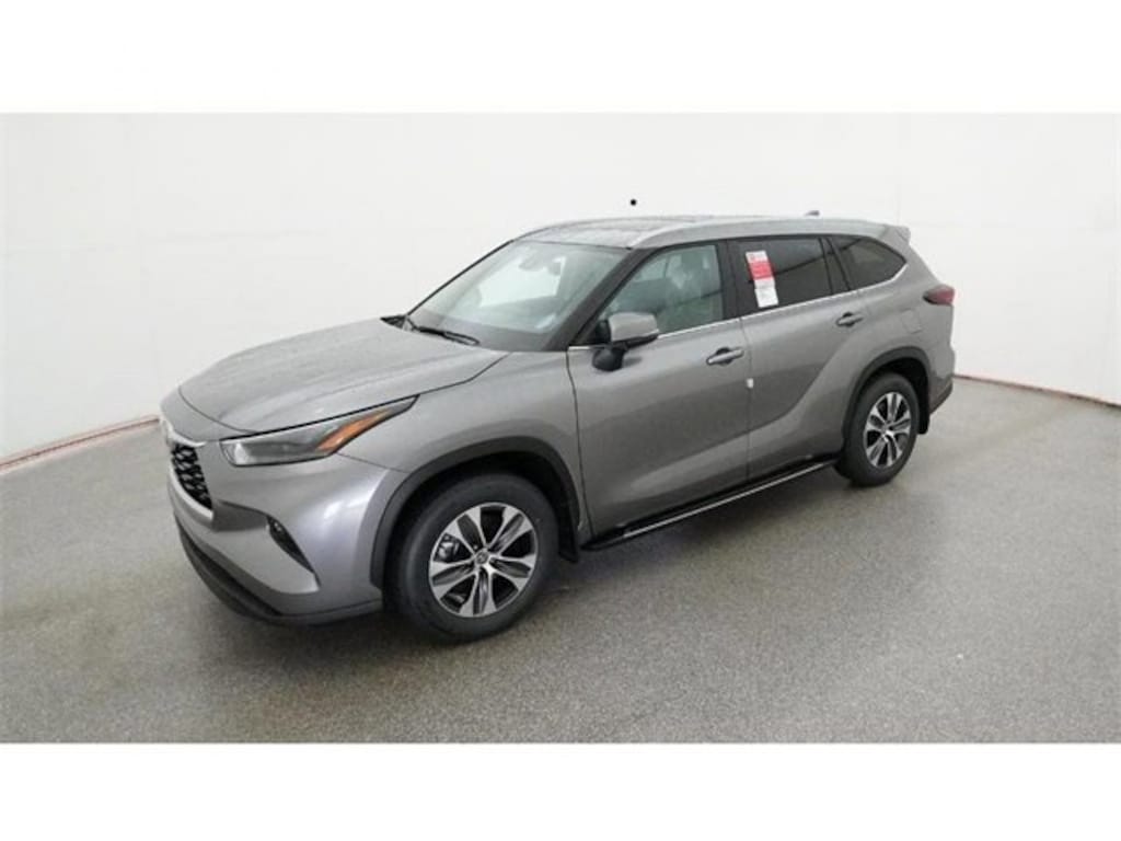 New 2026 Toyota Highlander XLE SUV