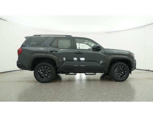 2026 Toyota 4Runner SR5 - Photo 27