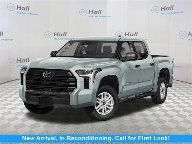 2024 Toyota Tundra SR5's photo