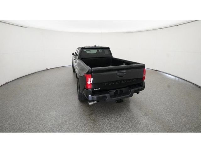 2025 Toyota Tacoma SR5 - Photo 6