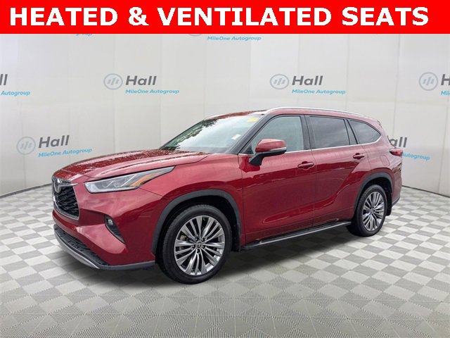 2021 Toyota Highlander Platinum's photo