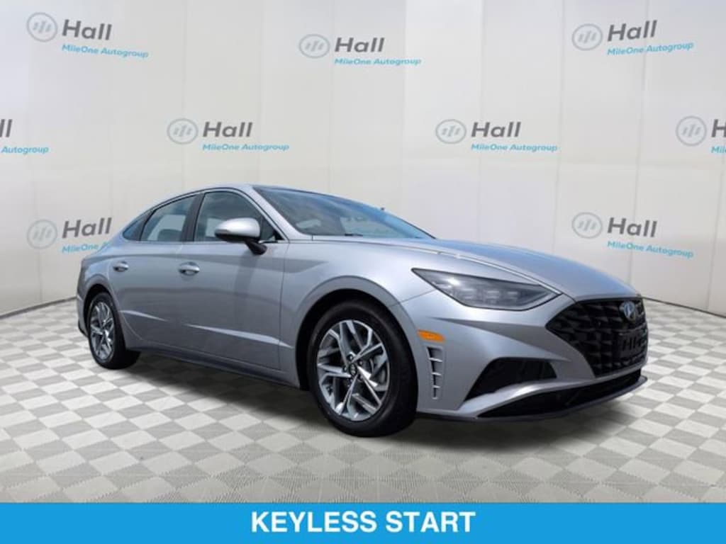 Used 2023 Hyundai Sonata SEL Sedan