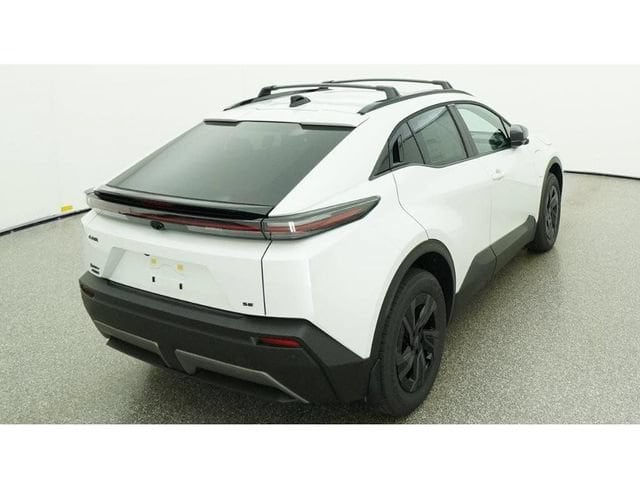2026 Toyota C-HR SE - Photo 8