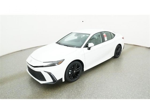 2026 Toyota Camry SE's photo