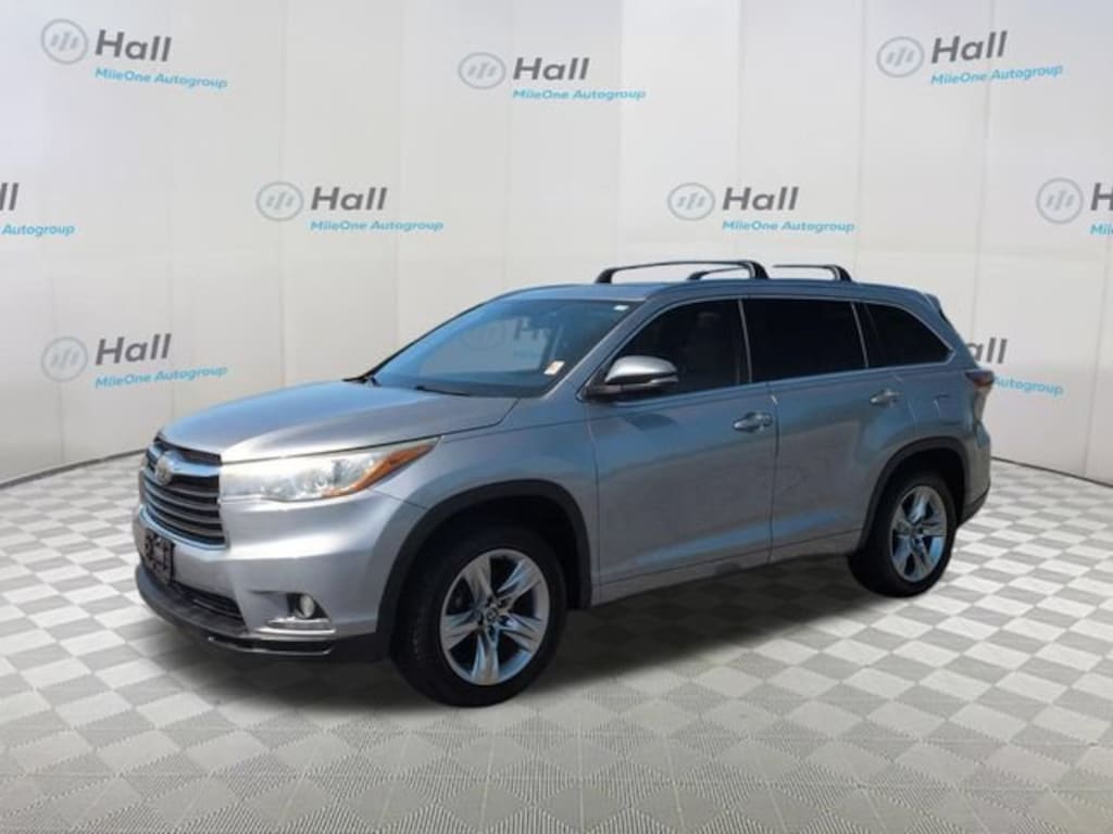 Used 2016 Toyota Highlander Limited Platinum V6 SUV