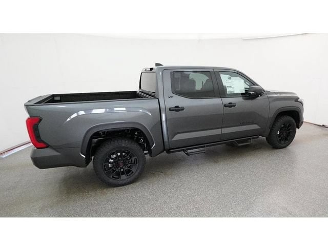 2026 Toyota Tundra SR5 - Photo 10